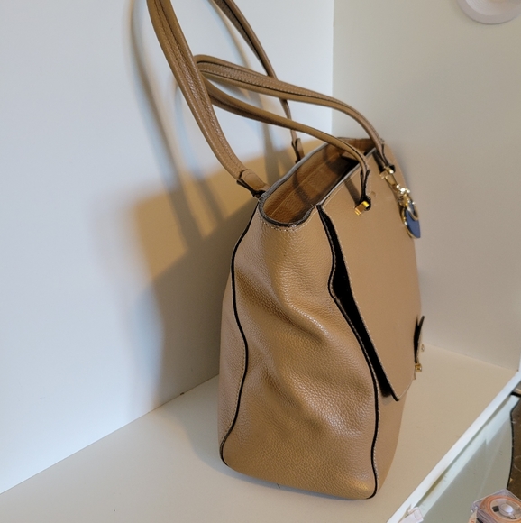 Beautiful Furla Tan Genuin leather Tote bag - Picture 7 of 16